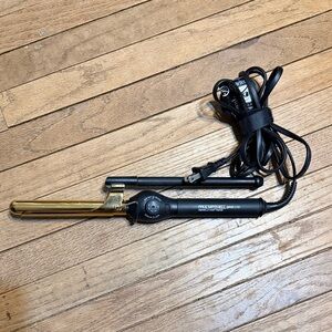 Paul Mitchell Marcel 0.75” Titanium Barrel Curling Iron